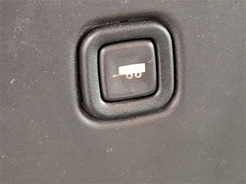 Used 2021 Chevrolet Express 2500 Work Van w/ Driver Convenience Package image 13