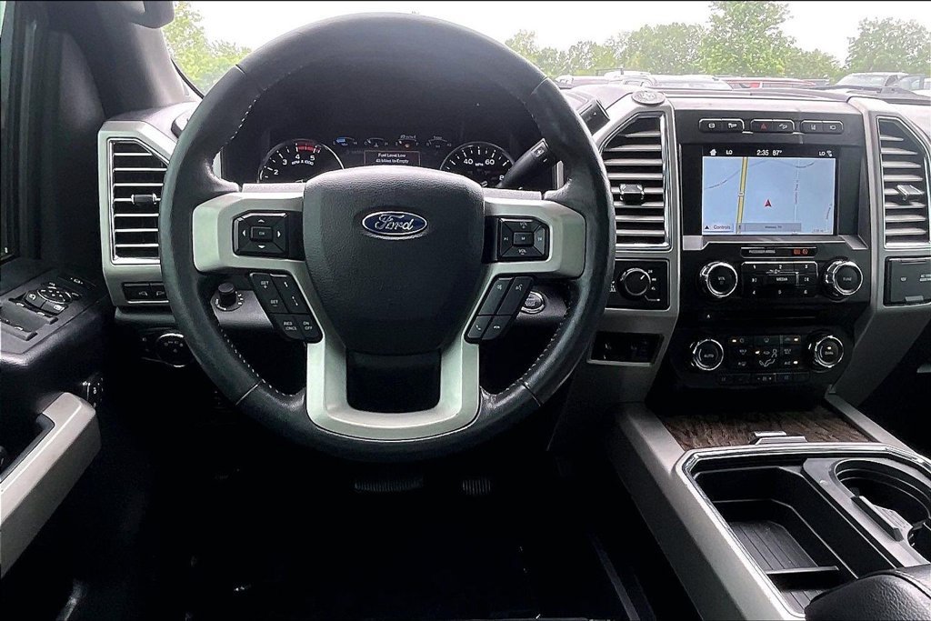 Used 2017 Ford F250 Lariat w/ Lariat Ultimate Package AWD/4WD image 7