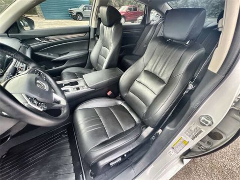 Used 2022 Honda Accord Sport Special Edition image 18