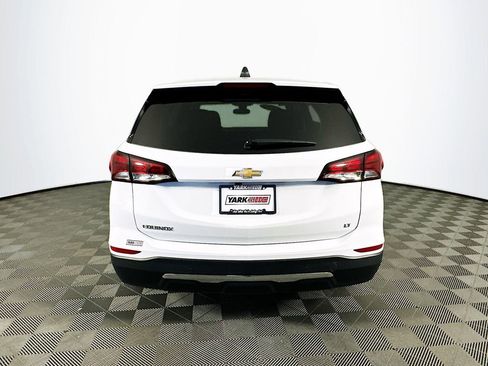 Used 2024 Chevrolet Equinox LT image 9