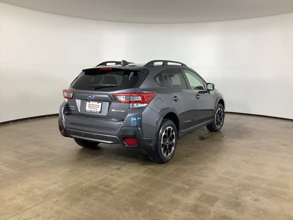 Used 2022 Subaru Crosstrek 2.0i Premium w/ Moonroof Package AWD/4WD image 5
