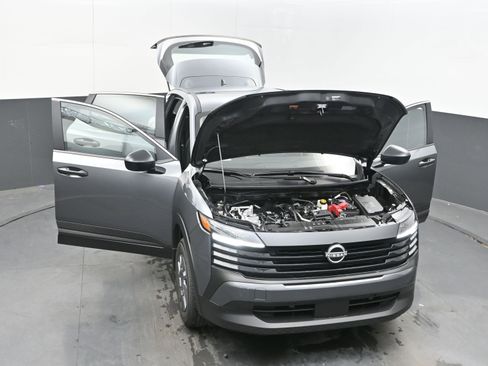 New 2026 Nissan Kicks S image 38