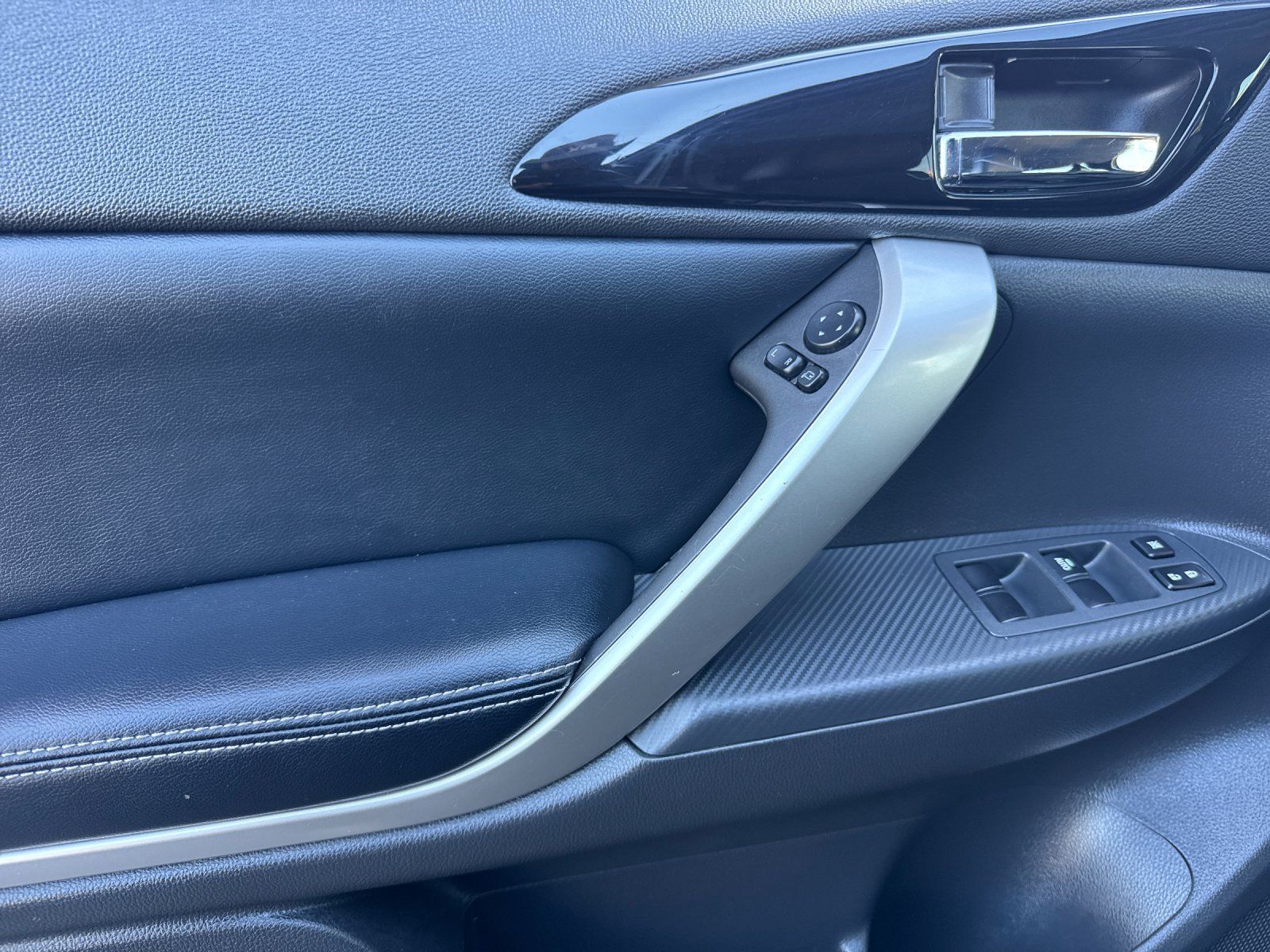Used 2024 Mitsubishi Eclipse Cross SE AWD/4WD image 10
