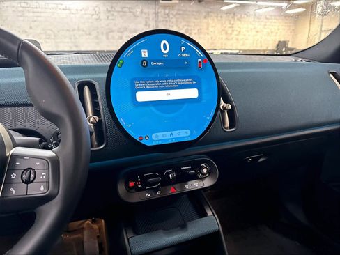 Used 2025 MINI Cooper Countryman S AWD/4WD image 9
