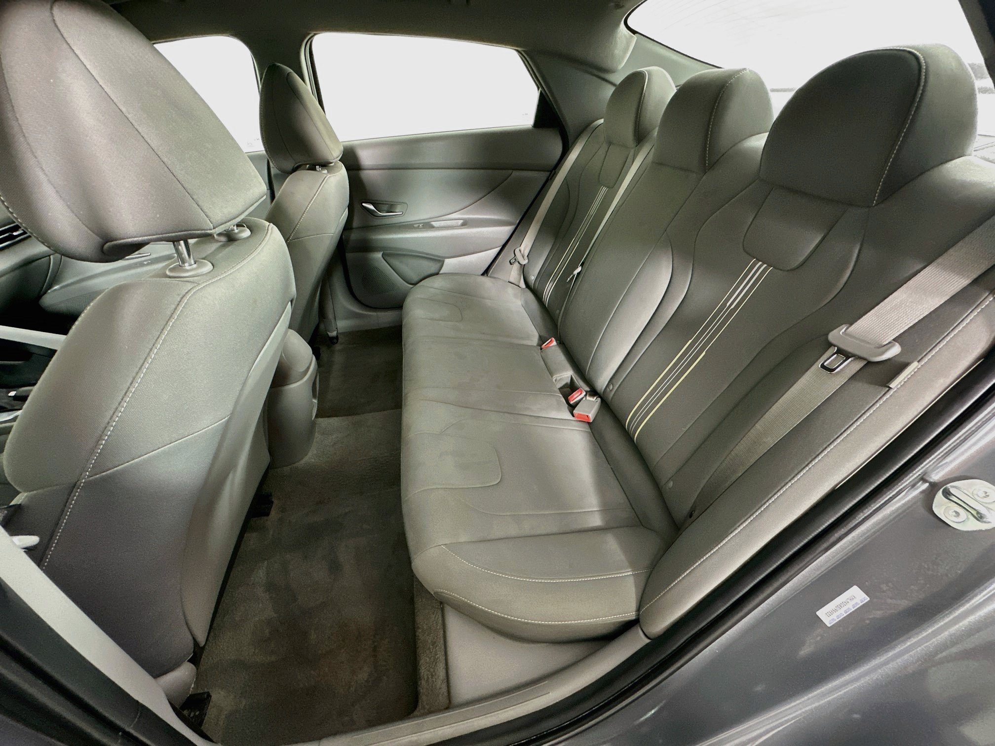 Used 2025 Hyundai Elantra Sport FWD image 26