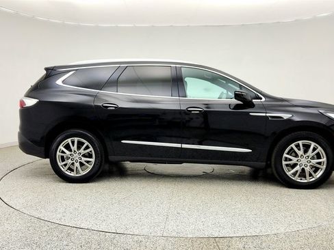 Used 2023 Buick Enclave Essence w/ Experience Buick Package AWD/4WD image 4