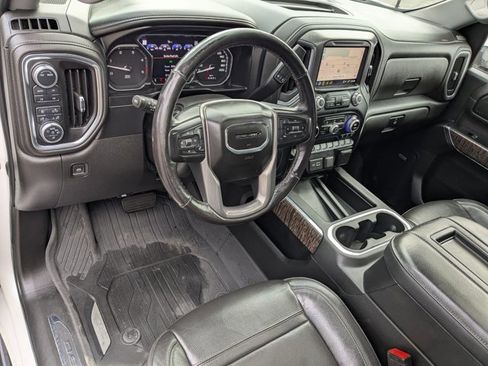 Certified 2022 GMC Sierra 3500 Denali AWD/4WD image 9