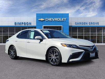 Used 2023 Toyota Camry SE w/ Convenience Package
