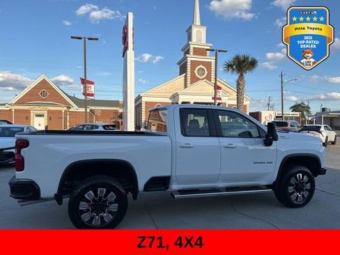 Used 2024 Chevrolet Silverado 2500 LT w/ Z71 Off-Road Package image 6