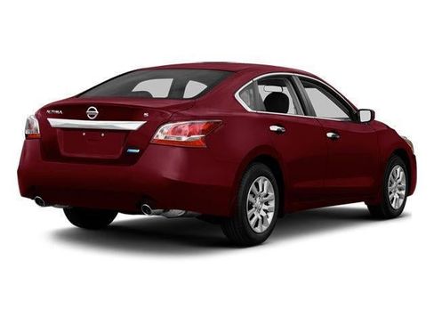 Used 2013 Nissan Altima 2.5 S image 3