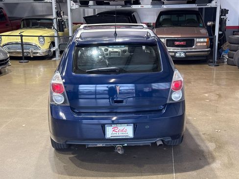 Used 2010 Pontiac Vibe AWD w/ Sun And Sound Package image 7