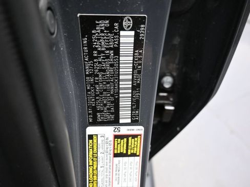 Used 2026 Toyota Camry SE FWD image 17