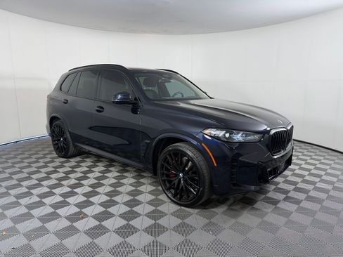 Certified 2024 BMW X5 xDrive40i w/ M Sport Package image 7