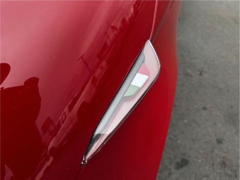 Used 2024 FIAT 500 e (RED) FWD image 27
