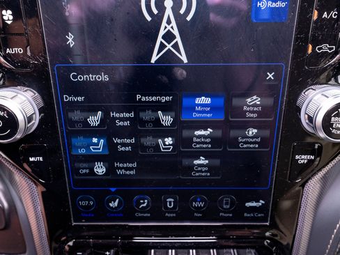 Used 2021 RAM 2500 Limited AWD/4WD image 22