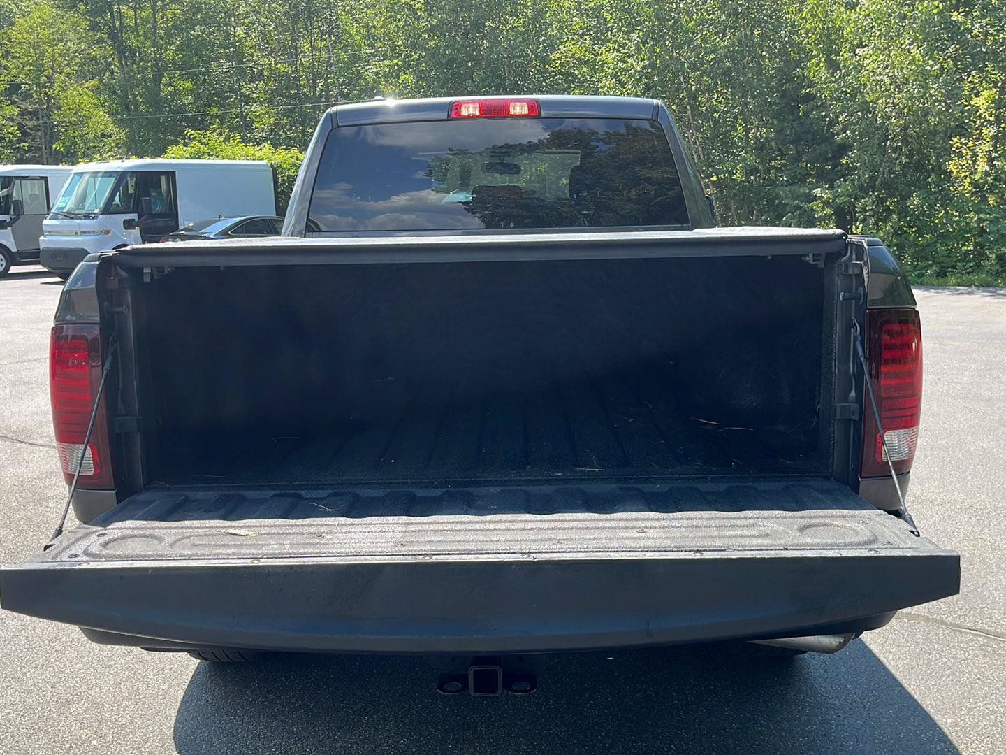 Used 2022 RAM 1500 Warlock w/ Warlock Decor Package AWD/4WD image 23