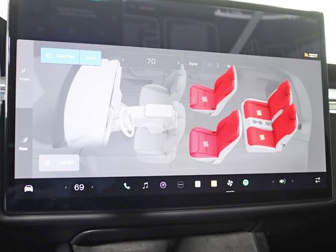 Used 2022 Tesla Model X Plaid image 20