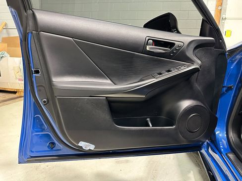 Used 2023 Lexus IS 350 F Sport image 23