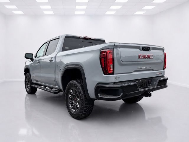 Used 2024 GMC Sierra 1500 AT4X AWD/4WD image 4