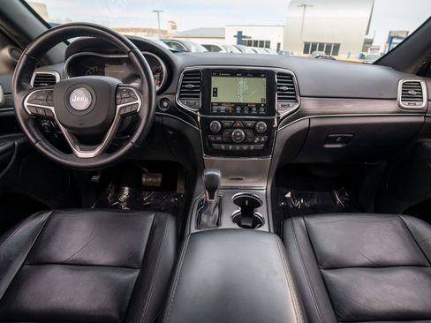 Used 2021 Jeep Grand Cherokee Limited image 21