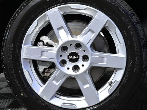 Certified 2025 MINI Cooper Countryman S AWD/4WD image 41