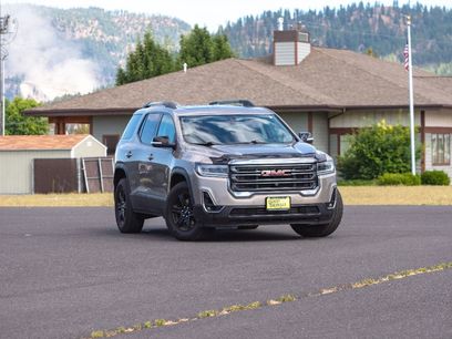 Used 2022 GMC Acadia AT4