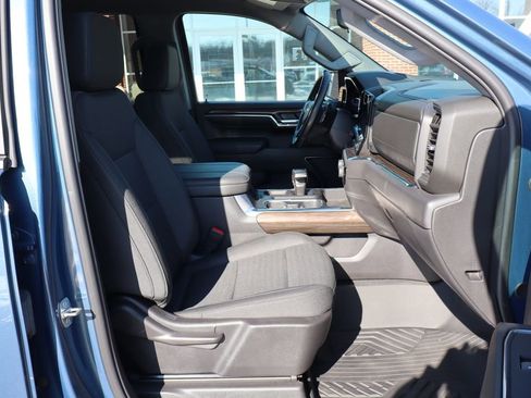 Used 2024 Chevrolet Silverado 1500 LT Trail Boss w/ Protection Package image 44