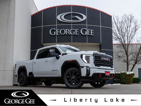 Used 2024 GMC Sierra 2500 AT4 w/ AT4 Premium Plus Package image 1