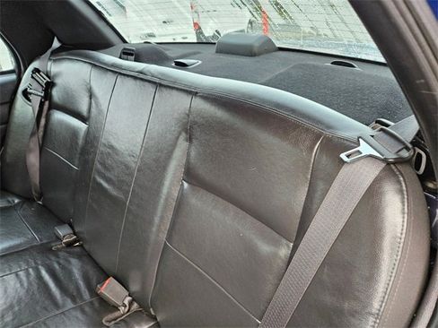 Used 2009 Ford Crown Victoria Police Interceptor image 16