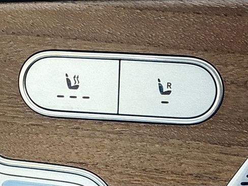 Used 2021 Mercedes-Benz GLE 450 GLE 450 image 21