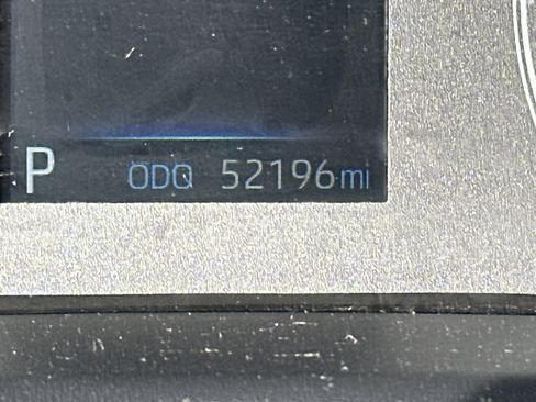 Certified 2024 Toyota Corolla LE image 21