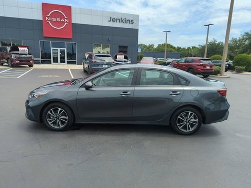 Used 2024 Kia Forte LXS FWD image 11