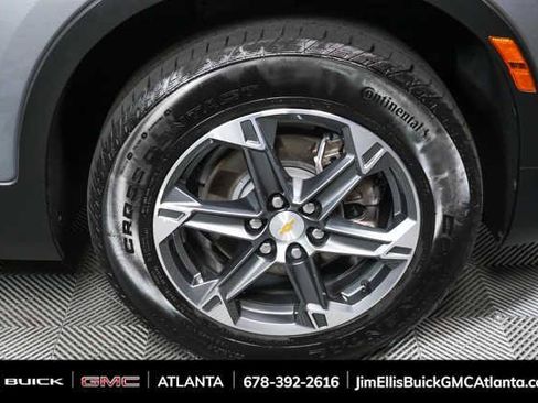 Used 2025 Chevrolet Blazer LT FWD image 35