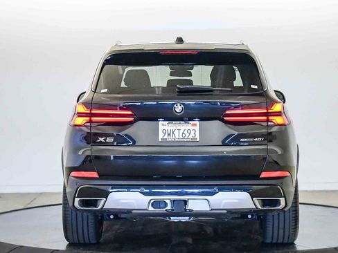 Used 2026 BMW X5 sDrive40i w/ Premium Package RWD image 3