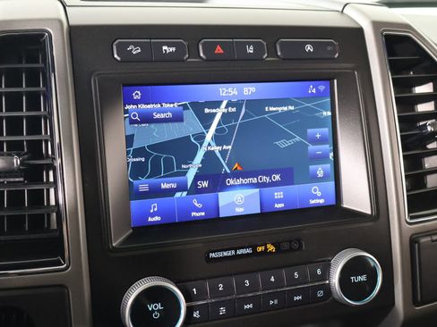 Used 2021 Ford Expedition XLT AWD/4WD image 7