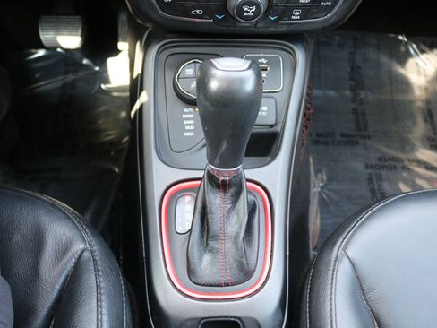 Used 2017 Jeep Compass Trailhawk w/ Leather Interior Group image 24