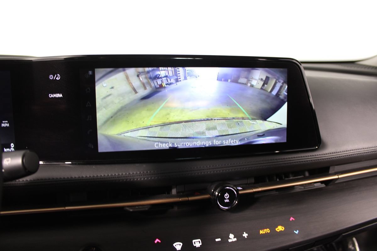 Used 2023 Nissan Ariya FWD image 16
