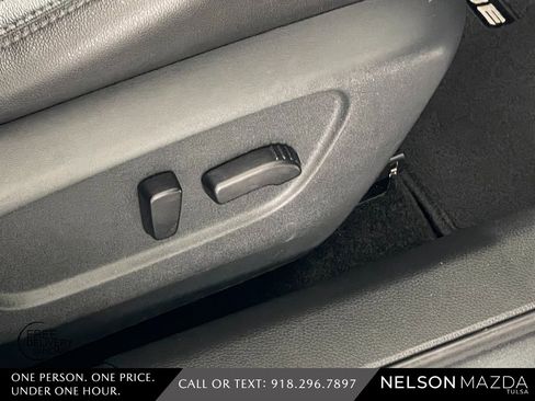 Used 2019 Nissan Rogue SL image 41