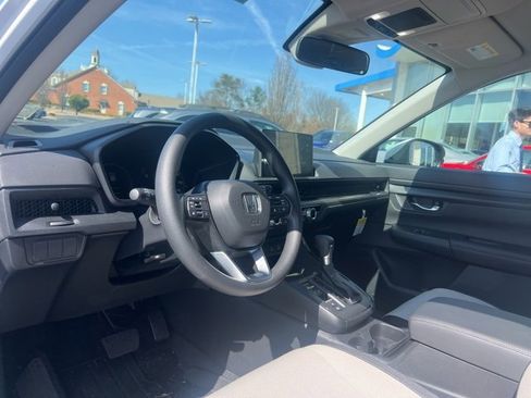 Used 2026 Honda CR-V LX image 12