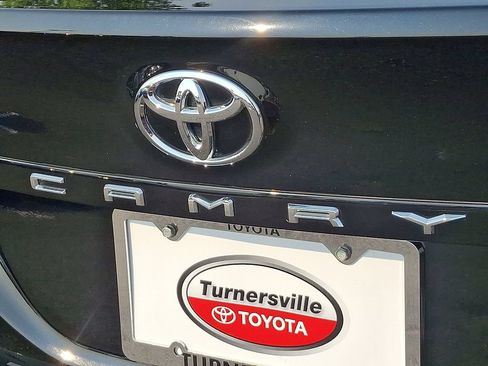Certified 2022 Toyota Camry LE w/ Carpet Mat Package (TMS) FWD image 30