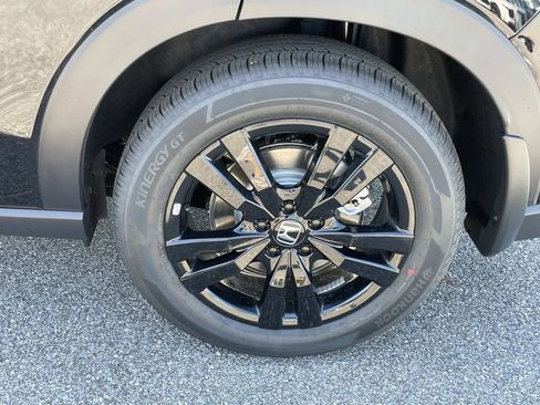New 2026 Honda HR-V Sport image 9