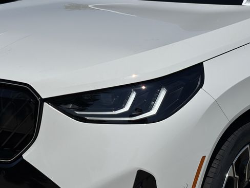 New 2026 BMW X3 xDrive30i w/ Premium Package AWD/4WD image 6