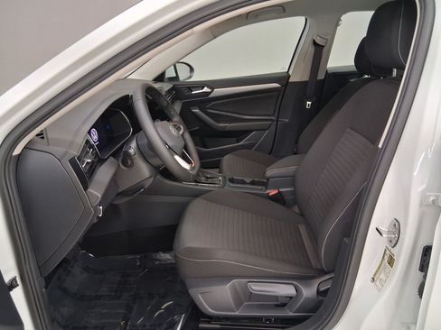 Used 2025 Volkswagen Jetta S FWD image 3