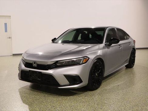 Used 2022 Honda Civic Sport image 4