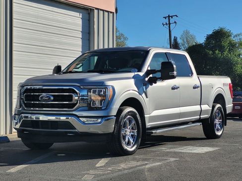 Used 2021 Ford F150 XLT image 10