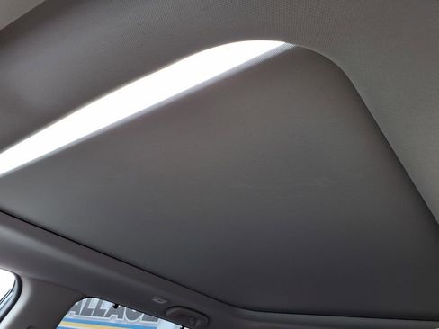 New 2025 Honda Pilot Touring image 23