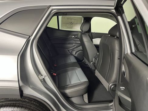 New 2026 Chevrolet Trax LT image 12