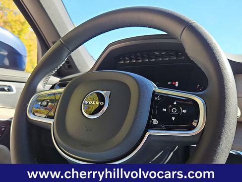 New 2026 Volvo XC90 B6 Plus w/ Protection Package Premier image 17