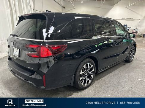 Certified 2025 Honda Odyssey Elite image 8