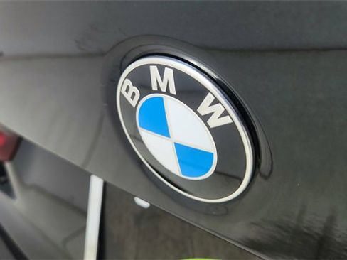 Used 2025 BMW 330i xDrive Sedan image 16